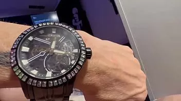 Riproduci Cheetah adora spacca internet con le sue abilità nel cavalcare cazzi