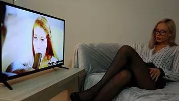 play BBC-Masturbation. heiße sekretärin, die porno anschaut.