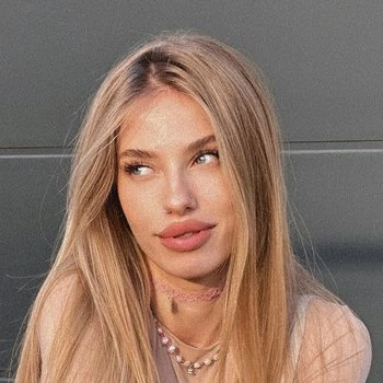 Pornstar Spirite Moon