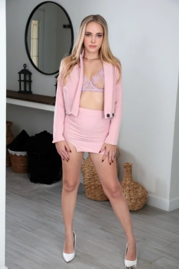 Pornstar Athena Fleurs