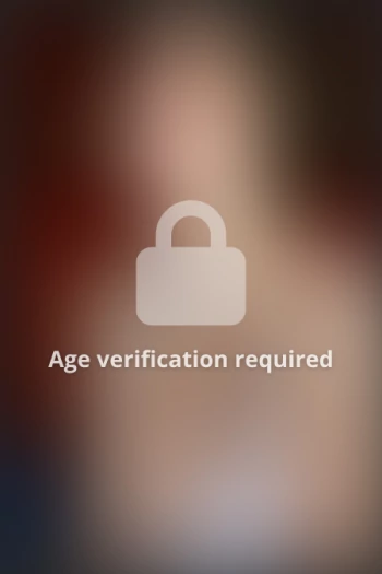 Gwiazda porno Lucy Ravenblood