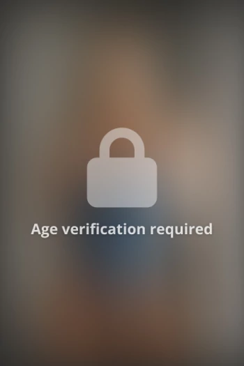 Bintang porno Momo Nakamura